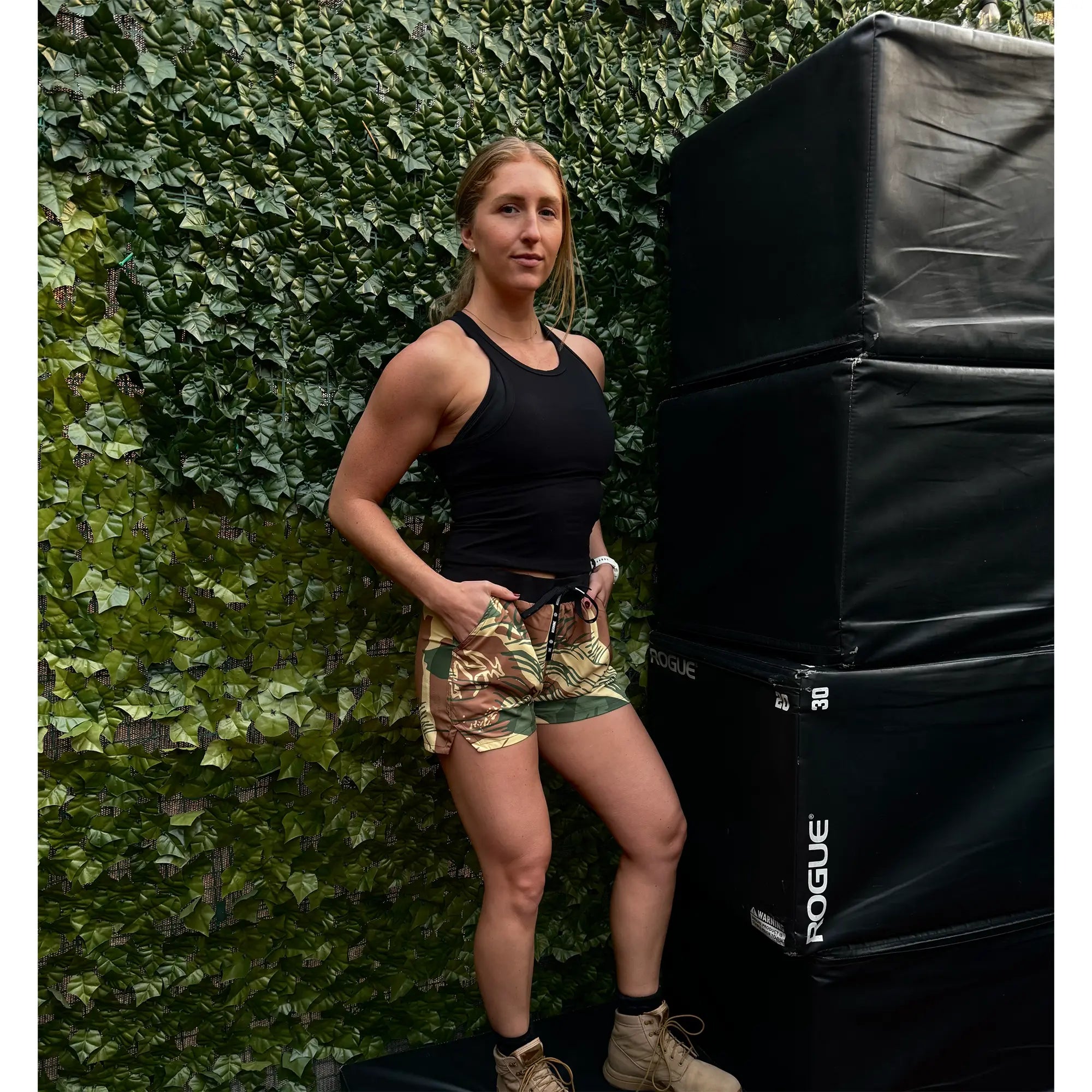 Women's AFS-Hybrid Short V1.5